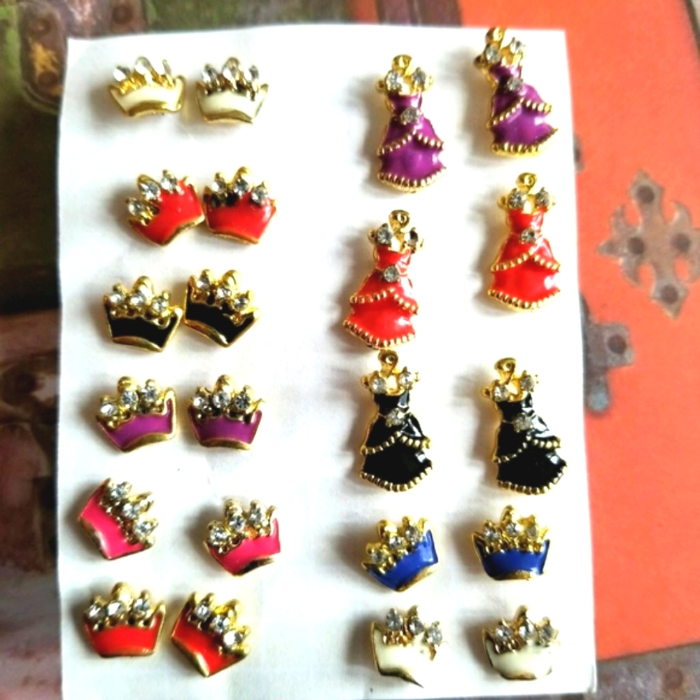 Lot of earrings Crown and dress stud earrings enamel lot